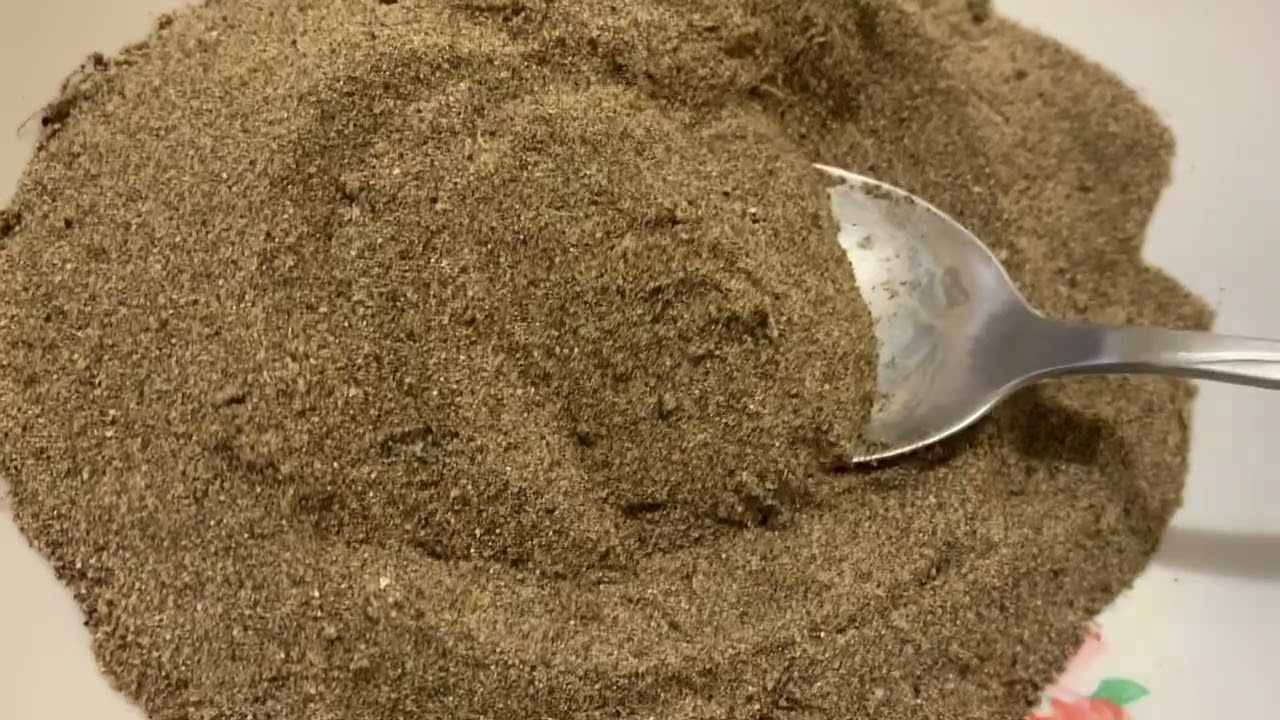 Eating sand// Chewing sand// Sand Asmr
