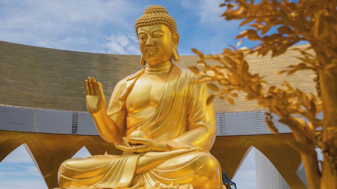 Witnessing the “Golden Buddha” Statue at Ba Den Mountain, Tay Ninh