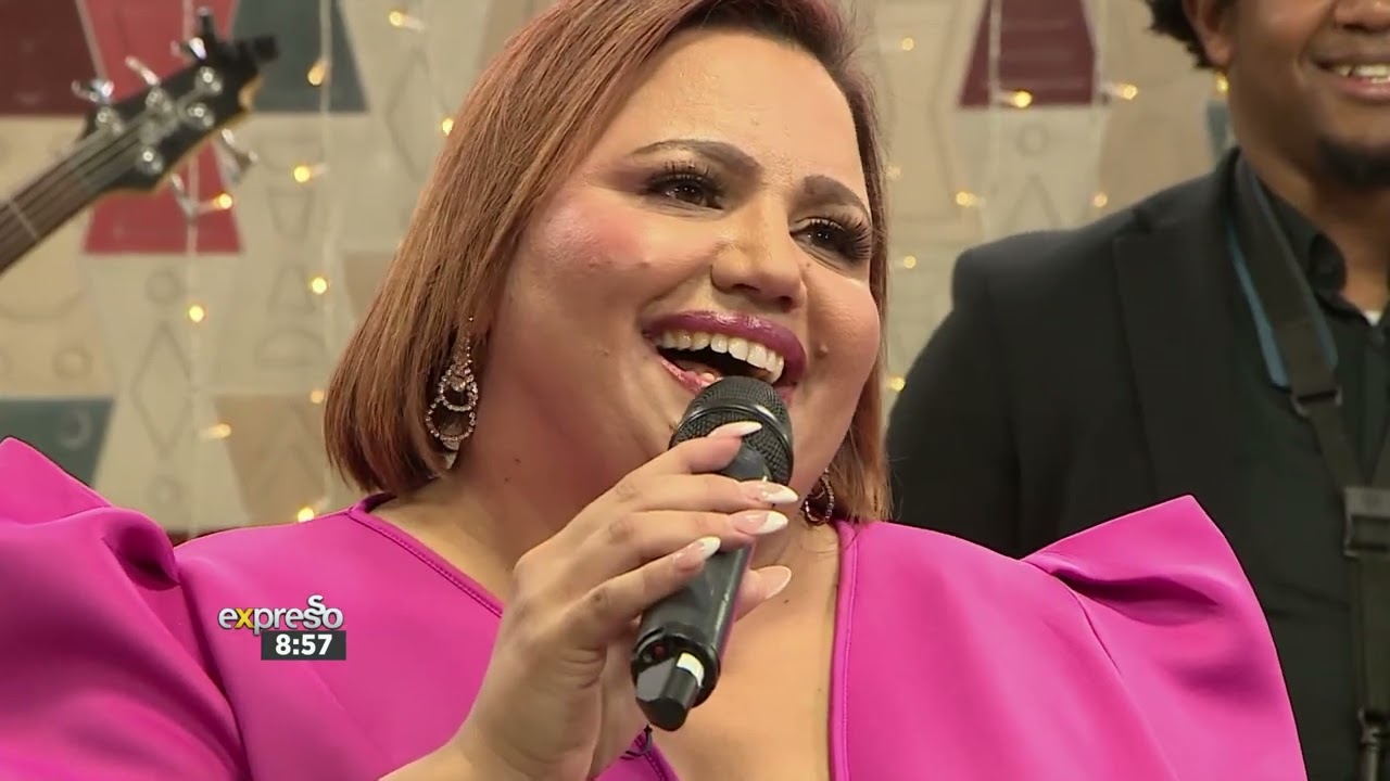 Music: Tracy Carter & Crushed Velvet performs 'Cape Town at Christmas'