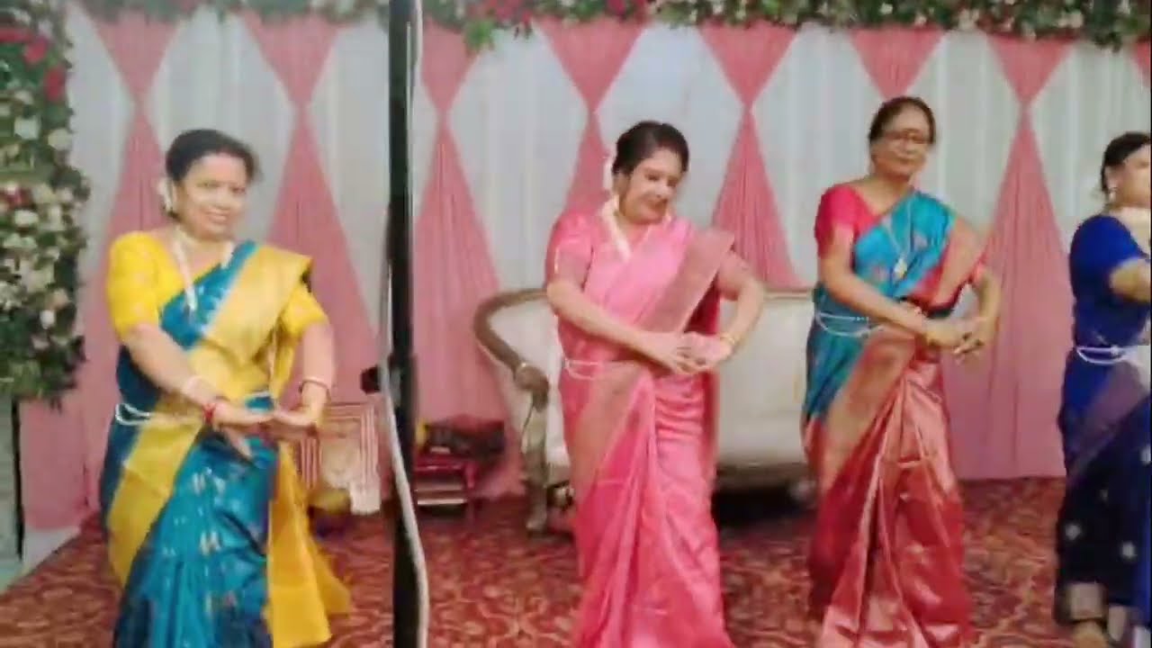 Easy wedding dance # mom and aunty 