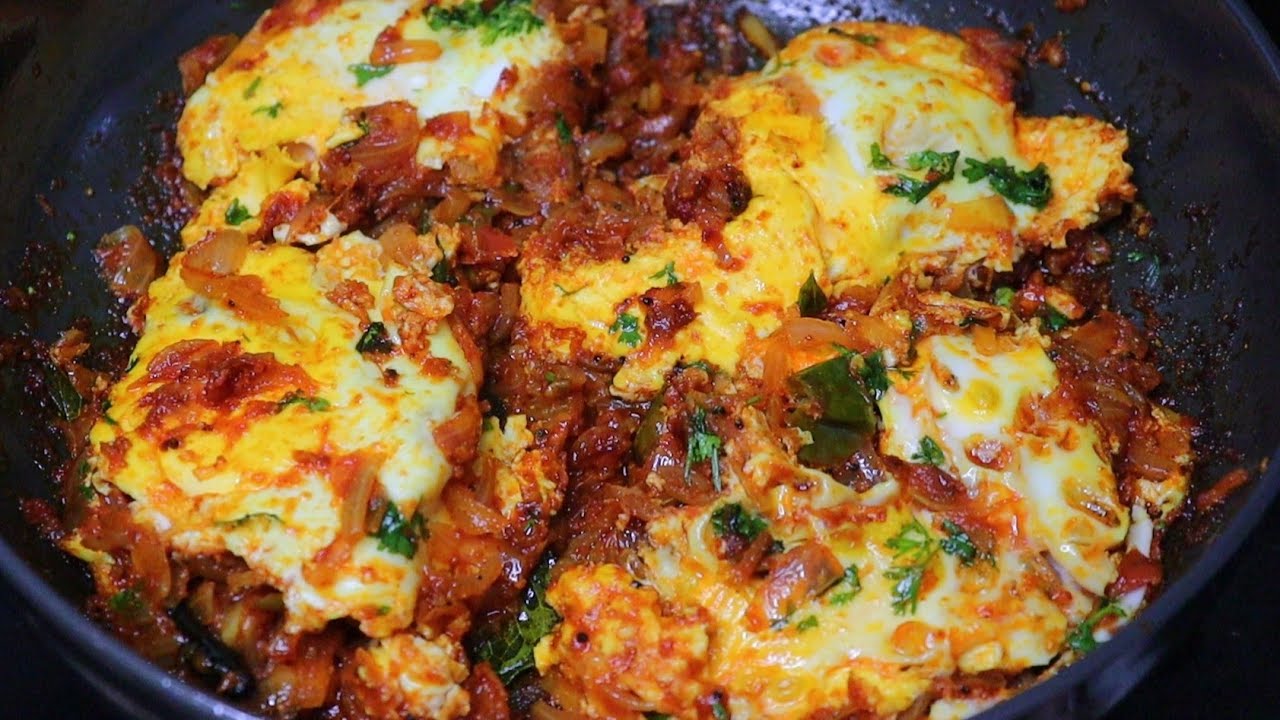 Hyderabadi Egg Curry-Easy Egg Curry | Poached Egg in tomato sauce Shakshuka Recipe ~ Foodz&Recipez