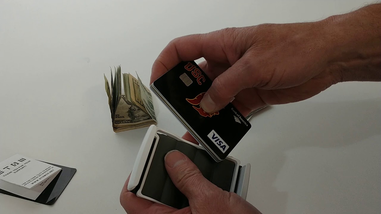 Unboxing  your STOW Slip wallet