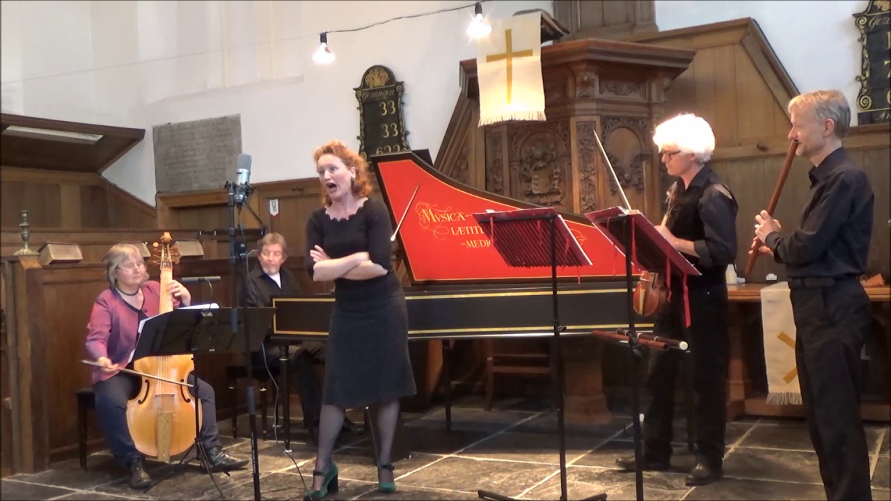 A ROYAL CONCERT ( 1)