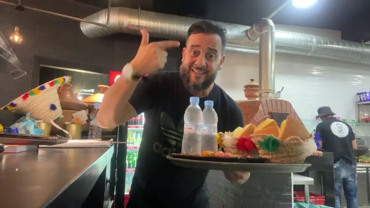 مباشرة من مطعم أباحمزة (دير النية ضرب الدجاج البلدي)