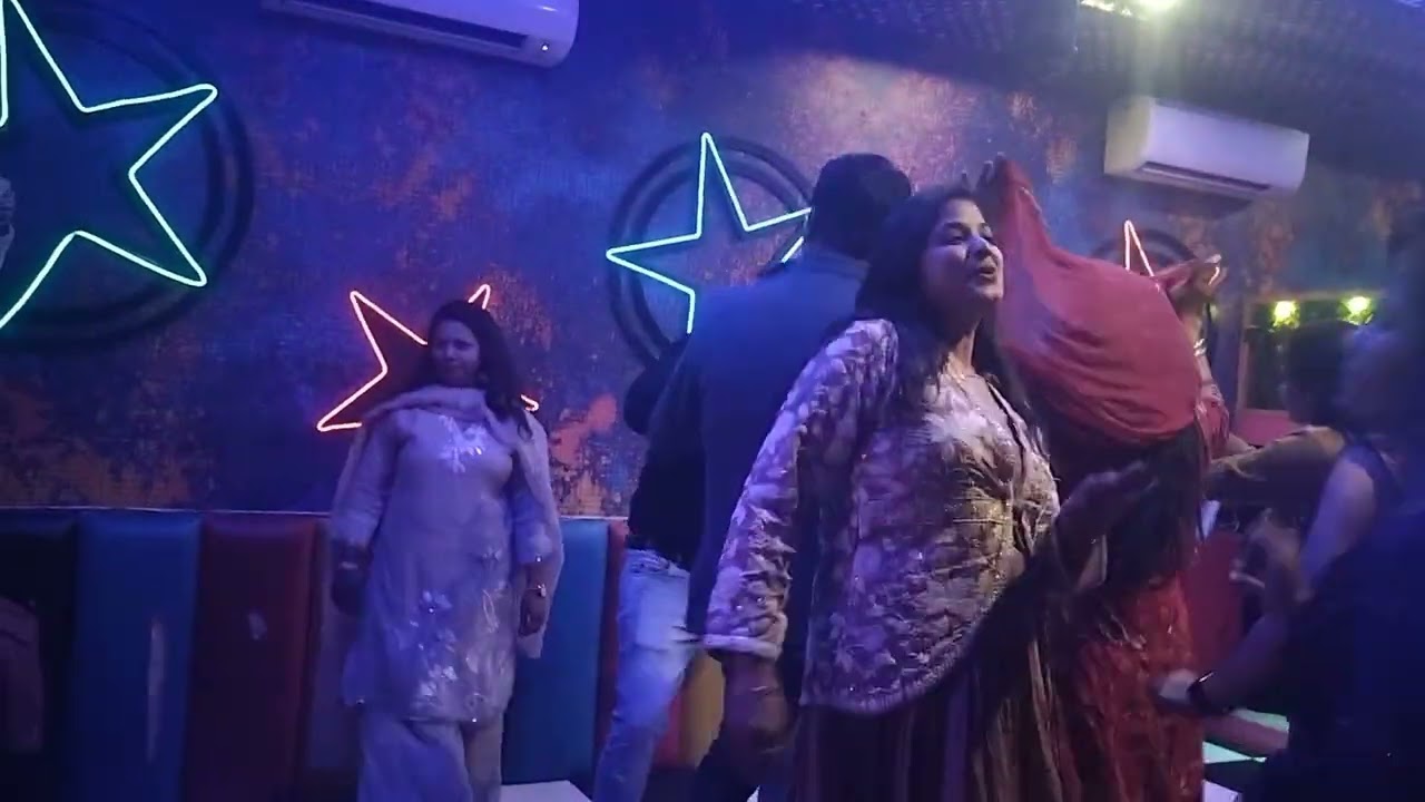 Friends masti 