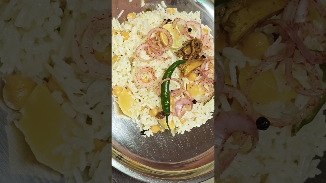 Veg Pulav /Rice/Tahri #food #trending #recipe #viral #cooking #rice #pulaav #shorts