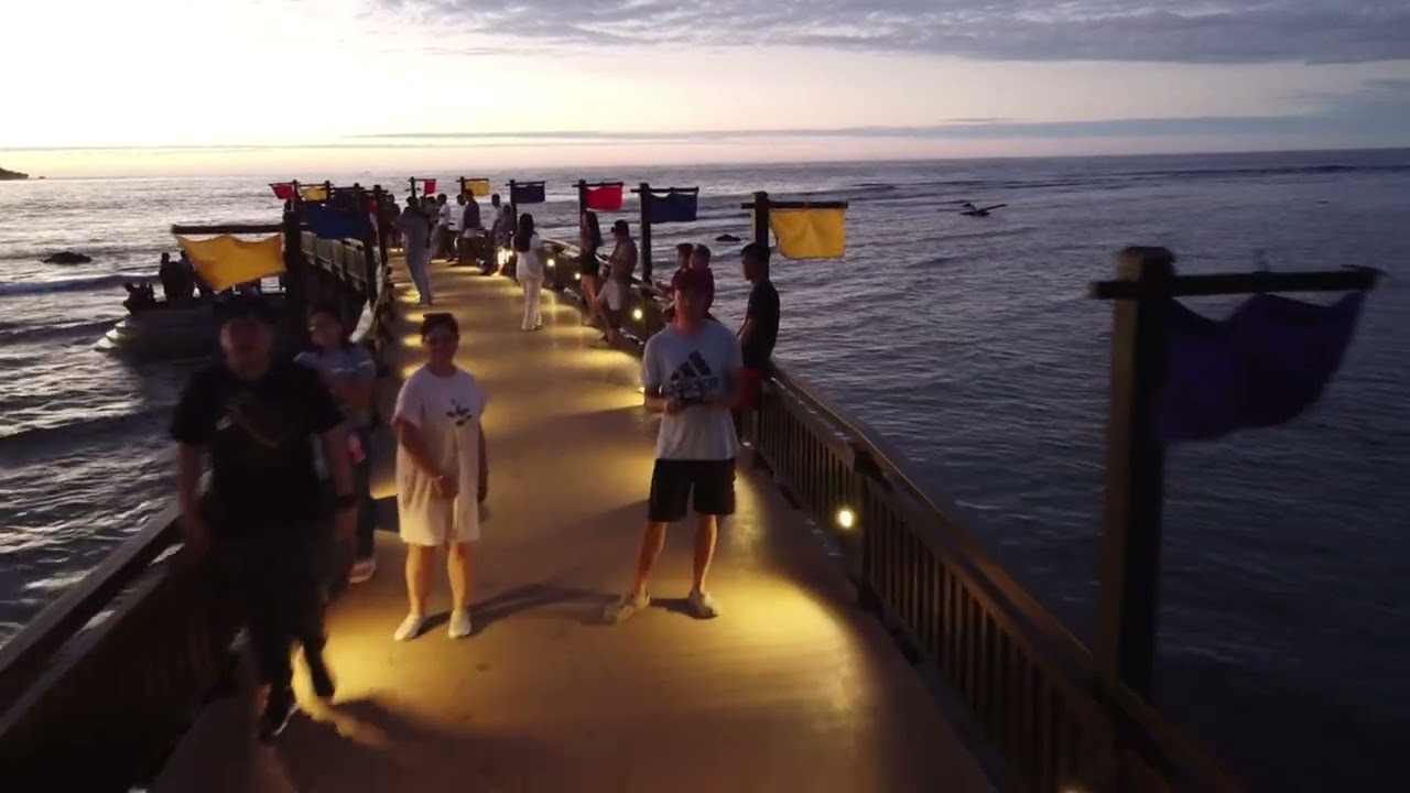Sunset Baywalk Bridge 
