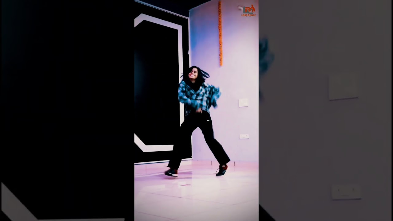 Kaanta Laga 🧡 Ananya Singh 💜 Trending Song 💙Lord Dance Shorts 💯 Bhuwan Rao 🙂 Lord Dance Centre
