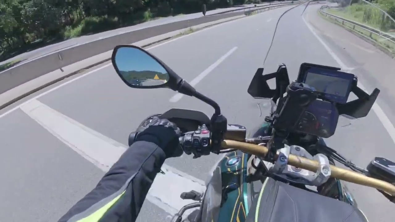 BMW R 1300 GS - PURE SOUND. NO TALKING. RIDE IN GOIÁS – BRASIL