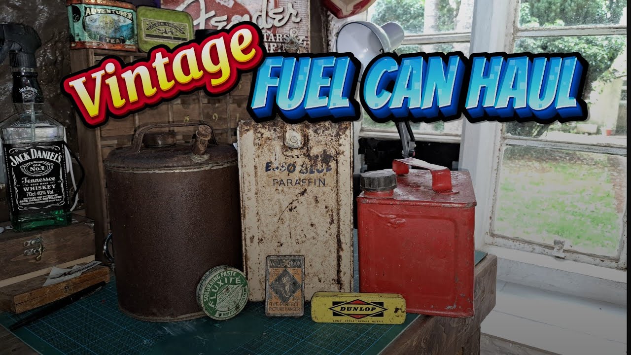 VINTAGE FUEL CAN HAUL!  Shed decorations  #vintage #fuelcan #petroliana
