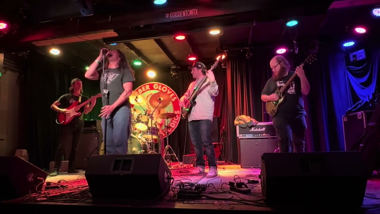 Scarer at Gloves 1-20-26