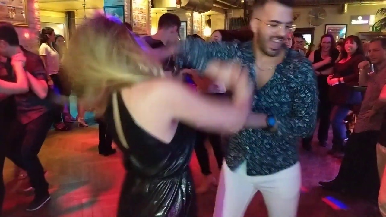 Hot Bachata Sensual & Fantastic Musicality - Victor Martos & Helena Menassa @ Fulda Salsaevent 2019