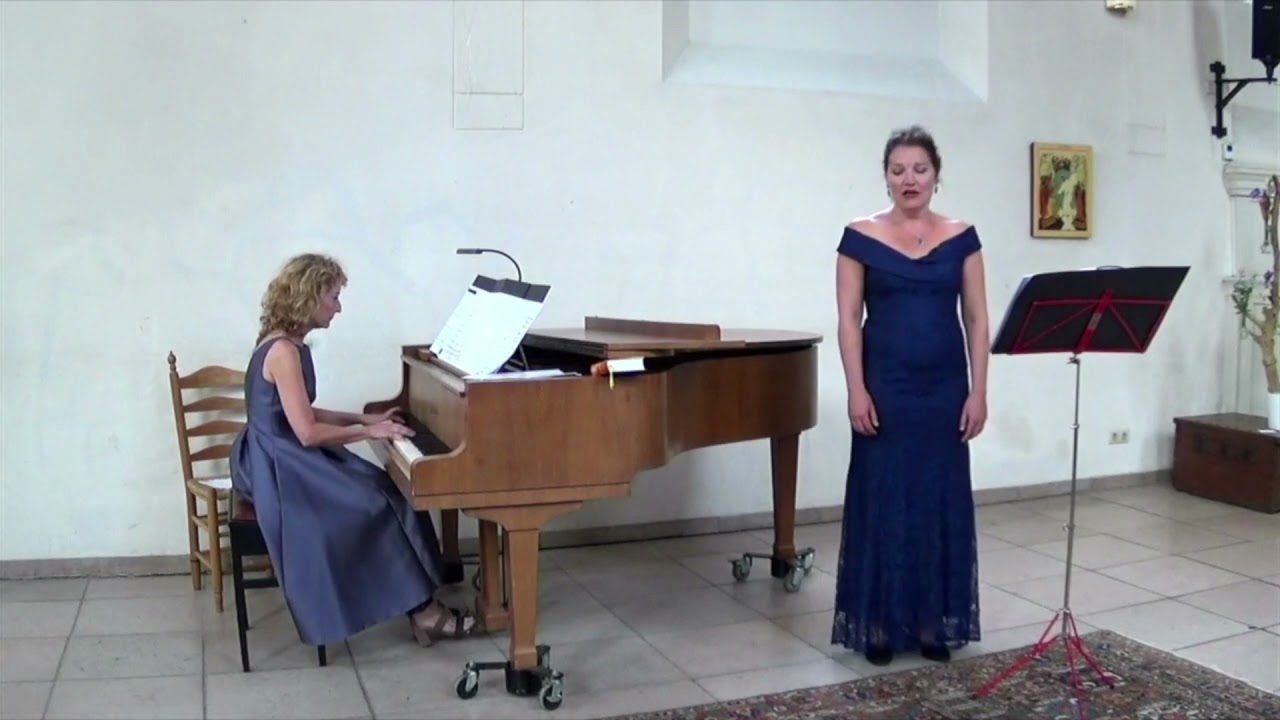Elizabeth Maconchy - Ophelia's song