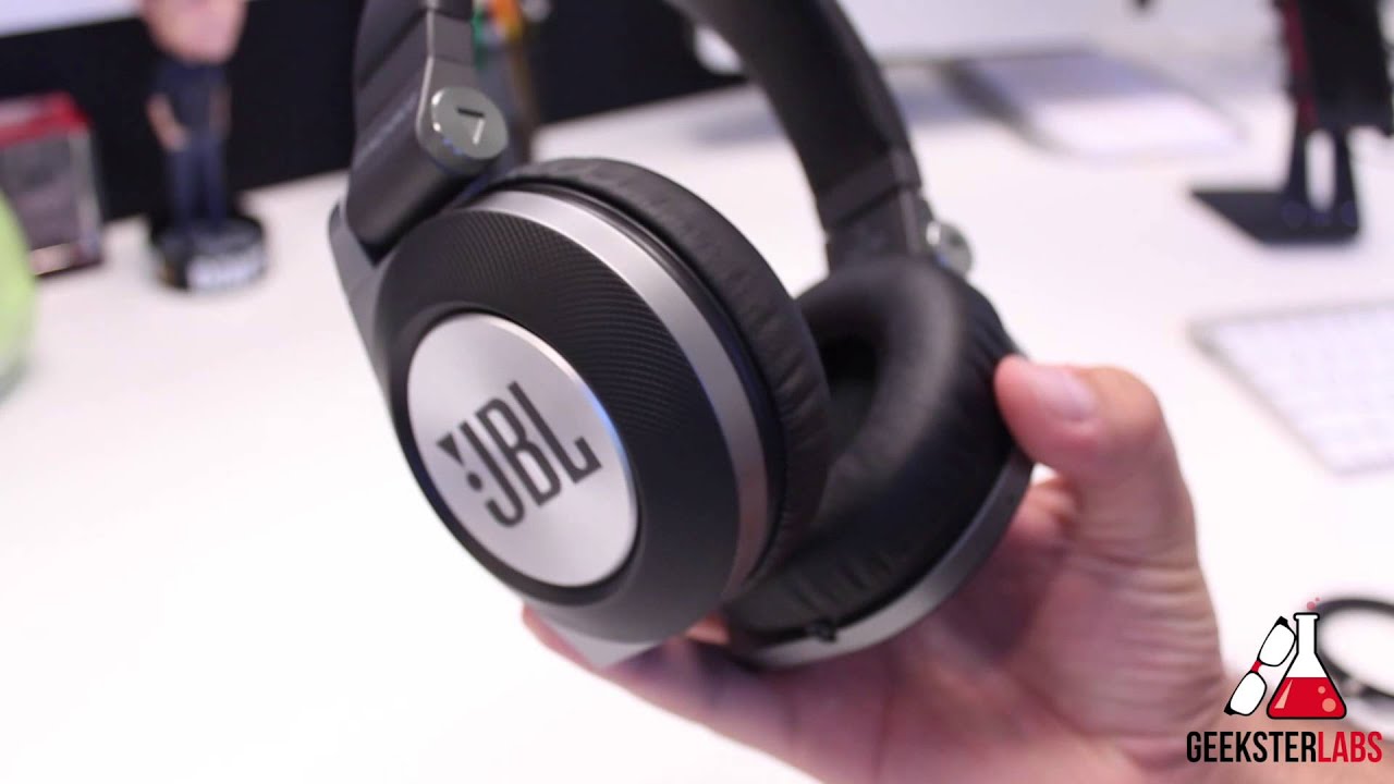 JBL Synchros E50BT Bluetooth Wireless Over-Ear Headphones