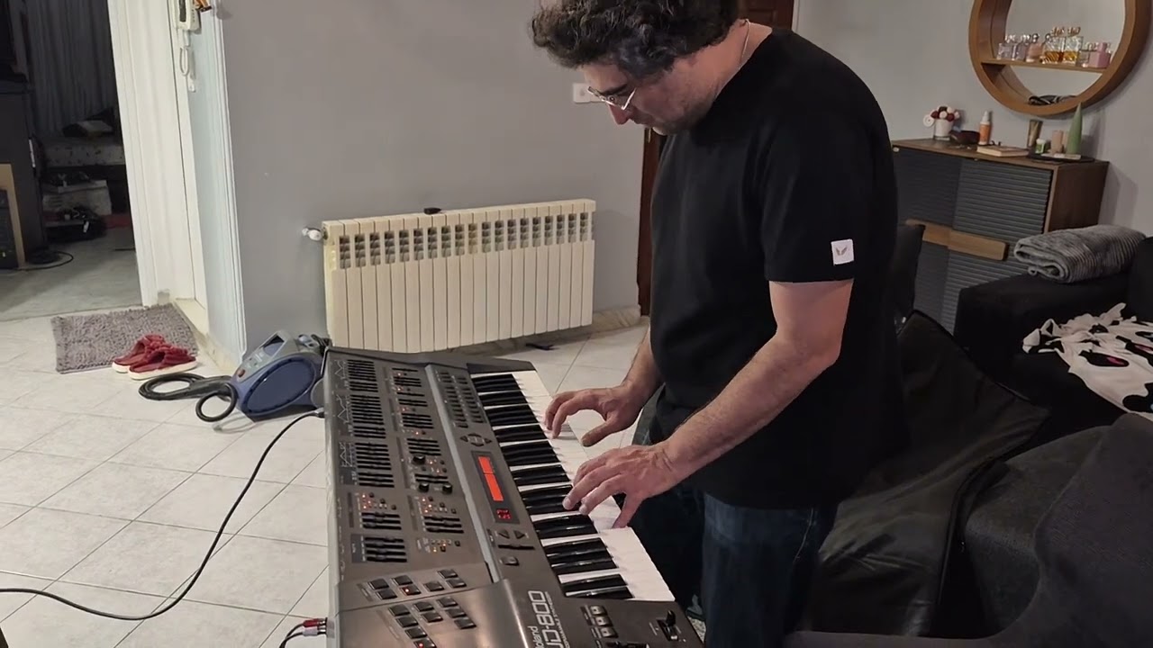 Is ROLAND JD 800 wroth the $ on 2025?