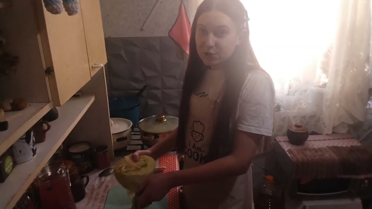 БОРЩ, КОТОРЫЙ ОБЪЕДИНЯЕТ: ГОТОВИМ И БОЛТАЕМ 🍲