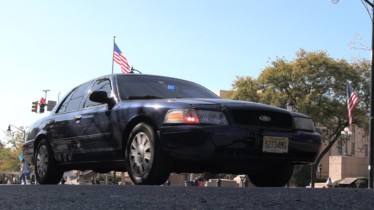 [Ford Crown Victoria Police Interceptor] Elizabeth PD unmarked CVPI close up & light setup [NJ 2024]