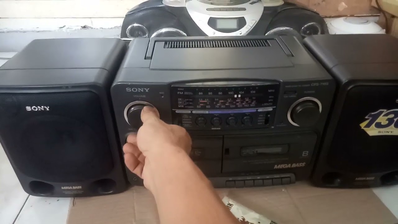 Sony cfs-715s stereo cassette tape recorder