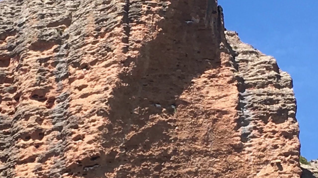 Las Pe&ntilde;as de Riglos