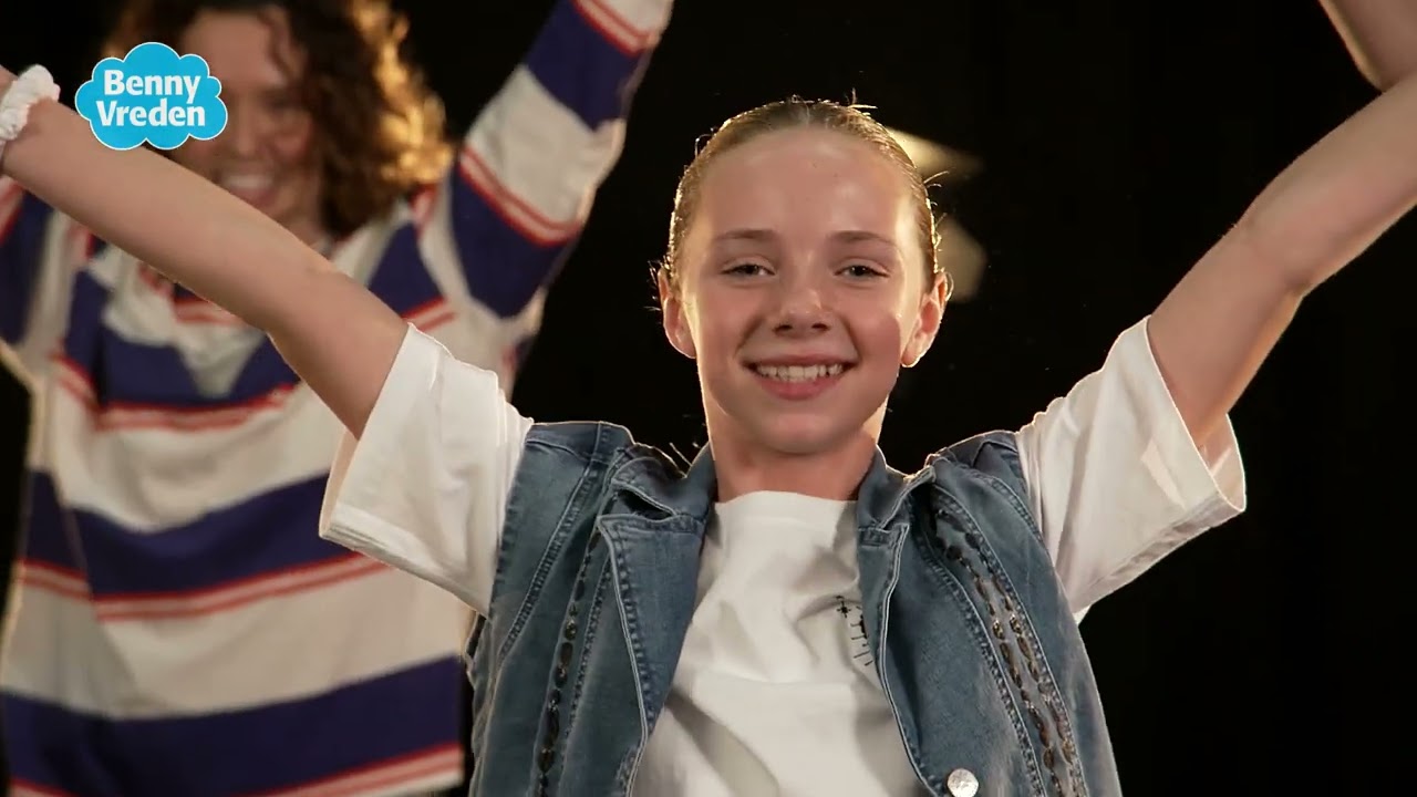 Dansvideo De leukste musical ever - Hele video De leukste musical ever