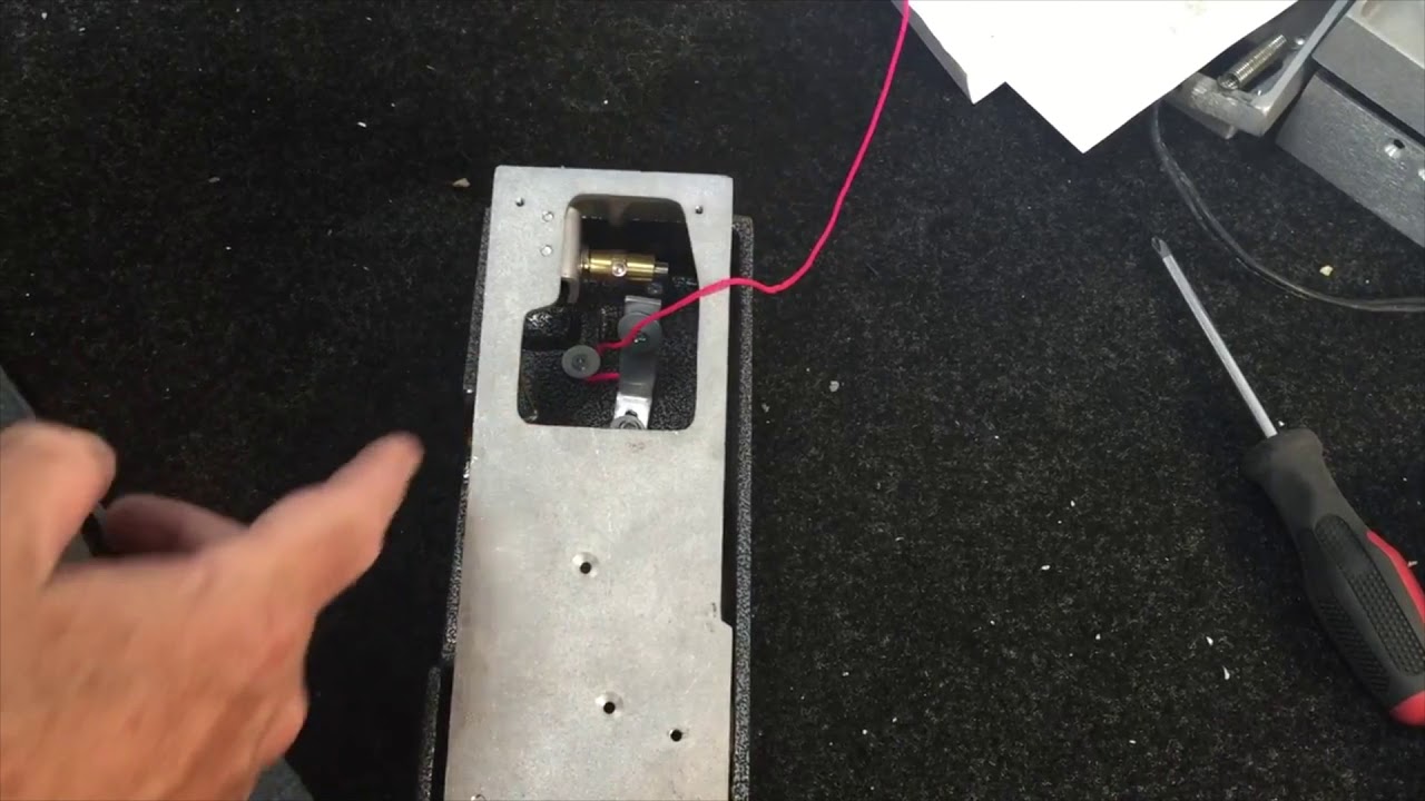 Goodrich Sound How-To : Re-string Your Volume Pedal
