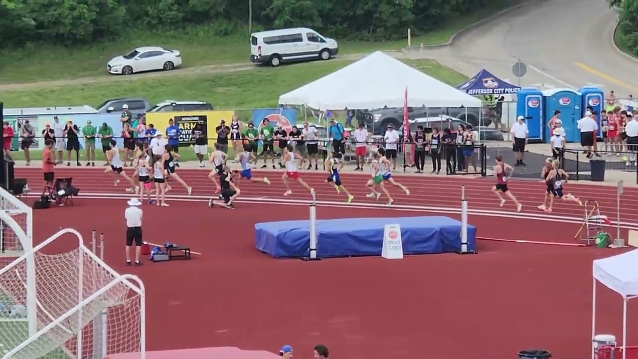 4x800 1st leg