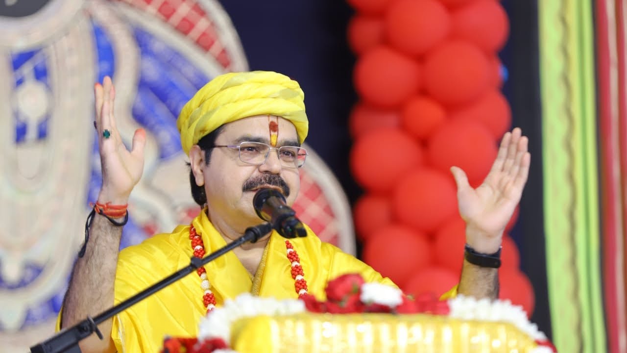 Mridul krishna goswami ji 🙏