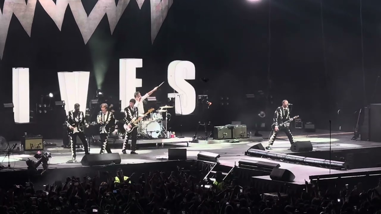 The Hives - Walk Idiot Walk - México 2024 - Palacio de los Deportes