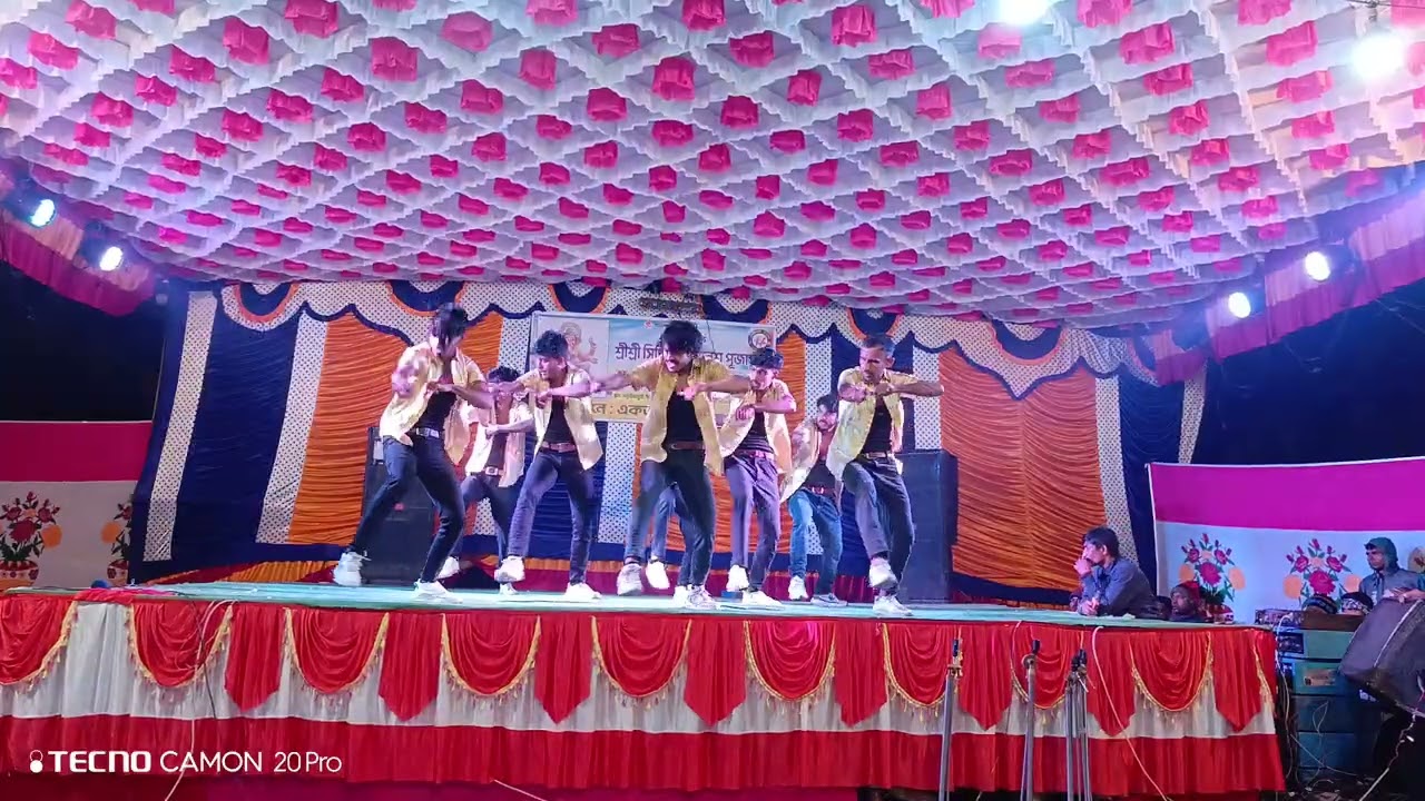 ধেইয়া ধেইয়া গানে ব্যচেলার গ্রুপের অসাধারণ একটি গ্রুপ নাচ 🌸🌸#dance #song #dancer 