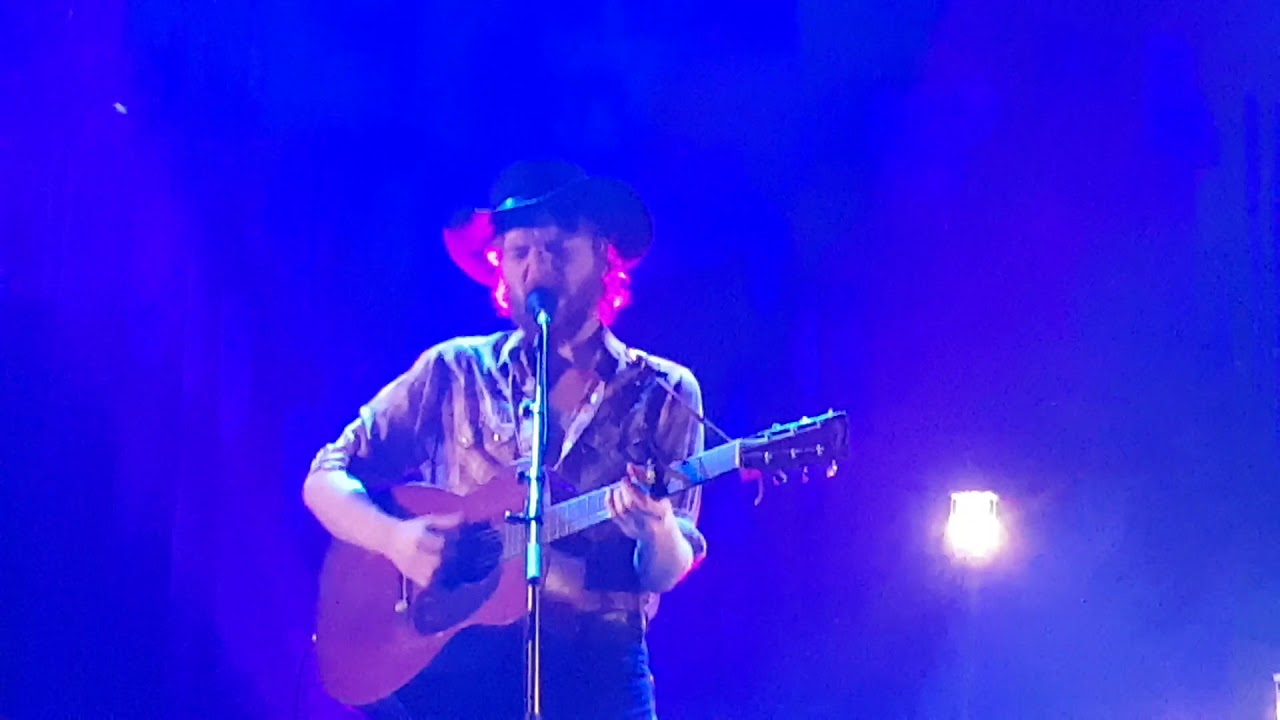 Colter Wall - The Devil Wears A Suit And Tie - live @ Rockefelle, Oslo, Norway, 24.01.18