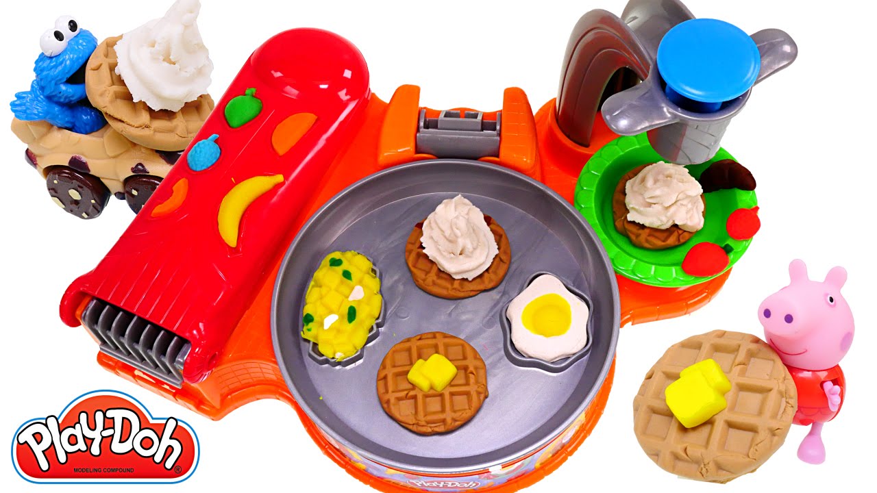Play Doh Breakfast Café New Playdough Frying Pan Makes Play-Doh Waffles Eggs Bacon 2015 Toys