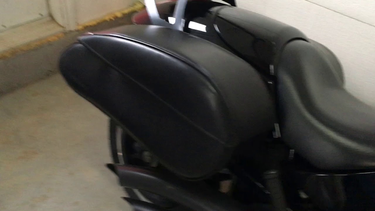 2012 Victory Hammer 8 Ball with Arlen Ness Exhaust