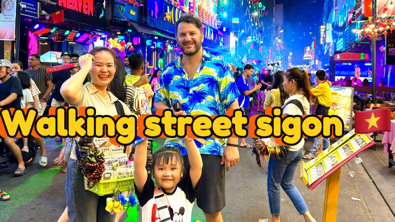 والکینگ استریت شهر سایگون ویتنام Walking street 🇻🇳