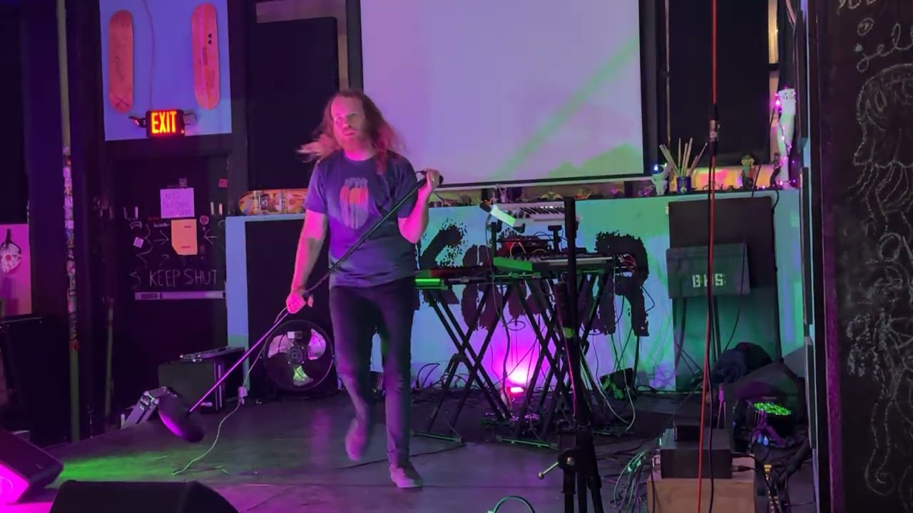 An Esperluette (Live 2/5/26 Sk8bar KC, MO)