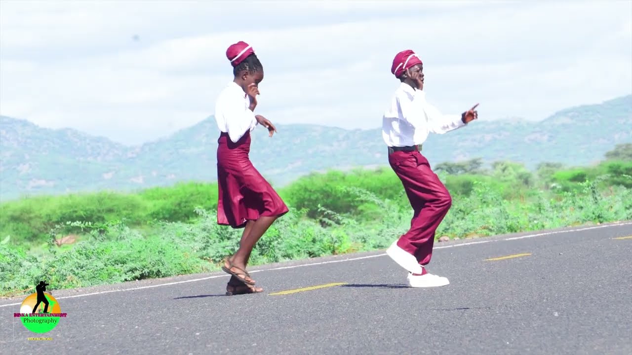 Akutnhom De Thoom , Zone 4 Parish,Volume One(Full Video).