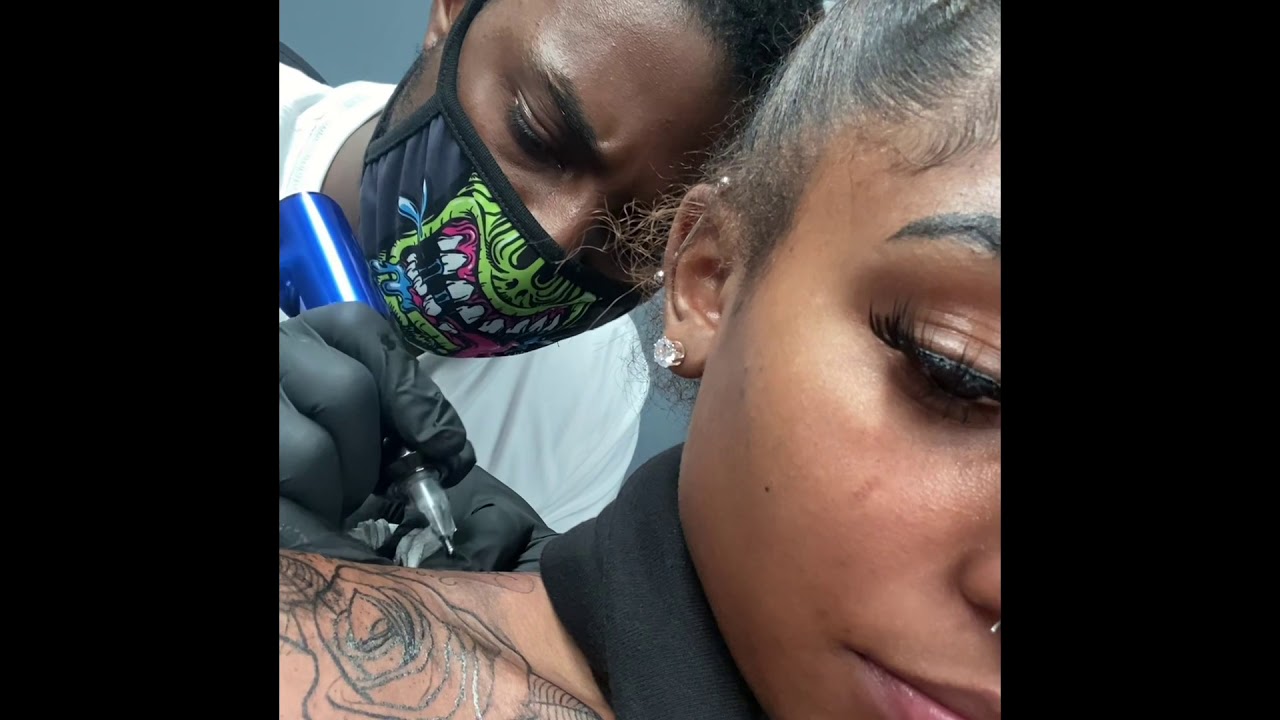 WATCH ME GET TATTED 😬