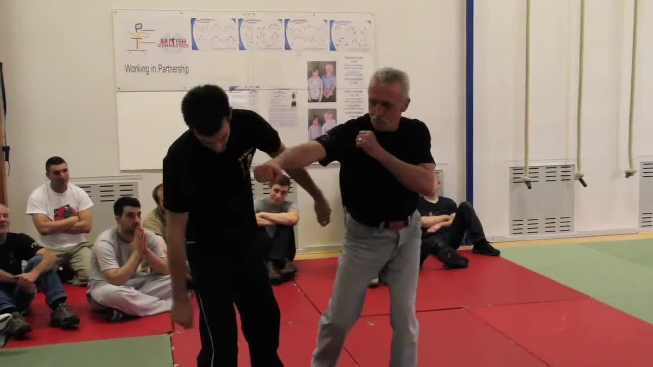 A short video of the final BBD course of 2011, held in Portsmouth.  The video shows Brian McCarthy s