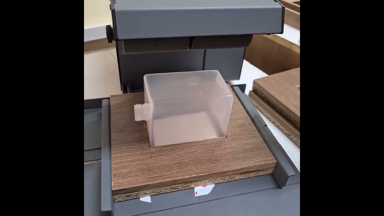 Primera AP550 Label Applicator