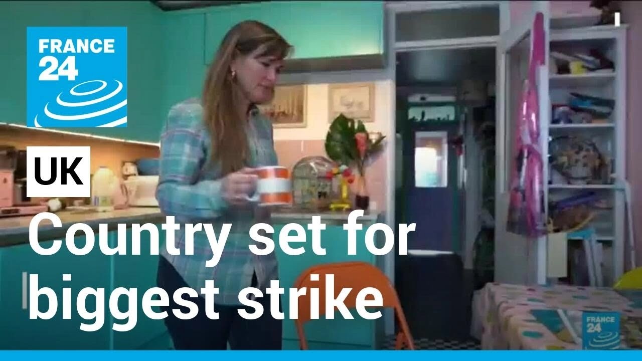 UK set for biggest strike action for years as teachers, civil servants walk out &bull; FRANCE 24