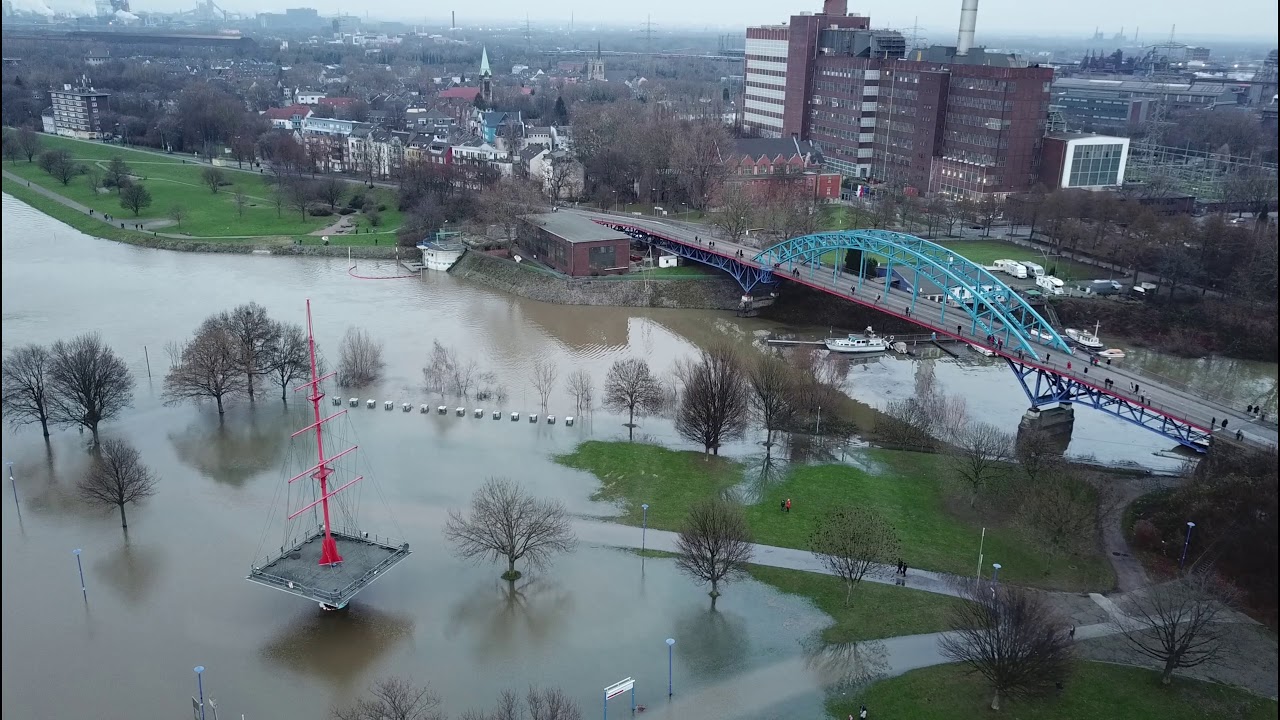 Hochwasser in Duisburg Ruhrort aus der Luft