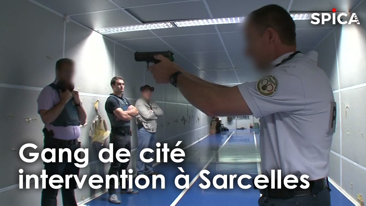 Intervention dans un quartier sensible à Sarcelles