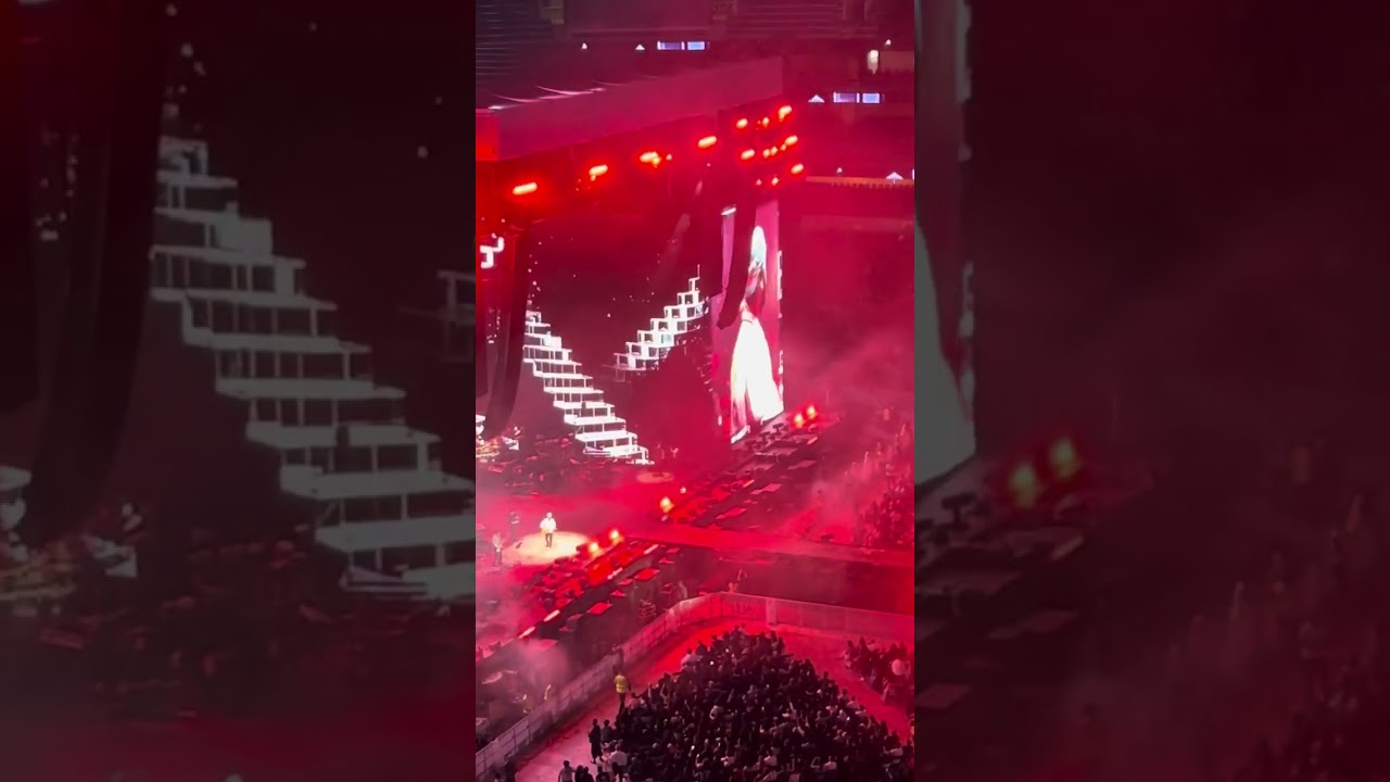 Hamari Adhuri Kahani Arijit Singh Live London 2025 