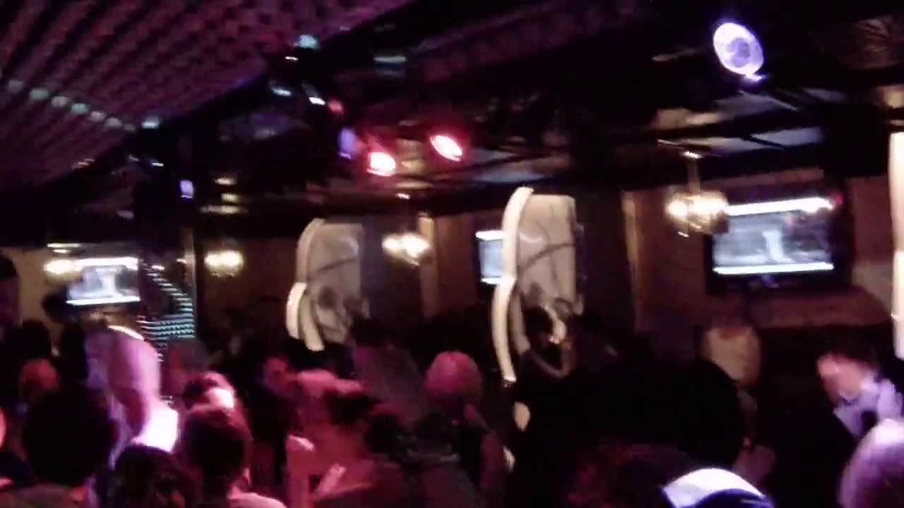 Connichi 2013 - Con-Party im Club Caramel - 