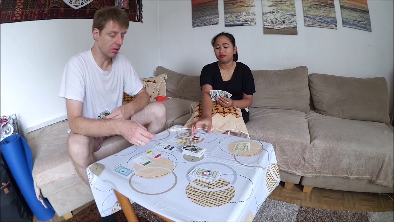 Deutschland vs. Indonesien #Monopoly deal
