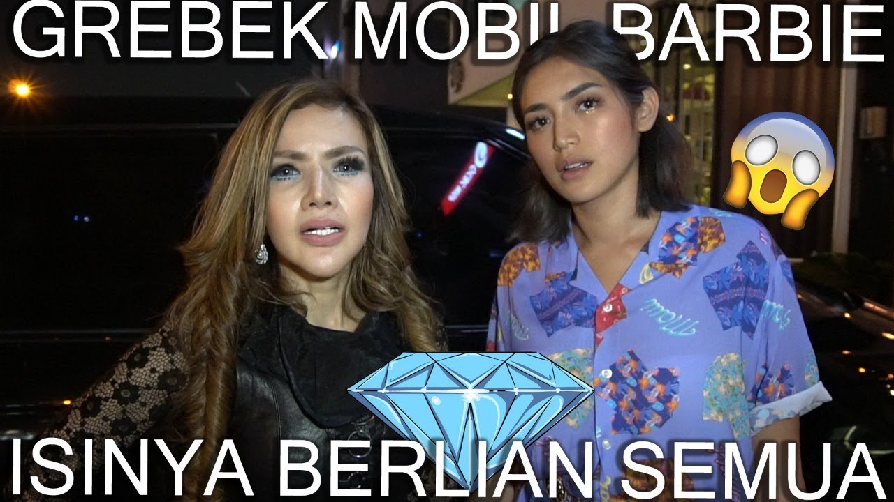 Punya Barbie asli ga? Apa berlian-berlianan?