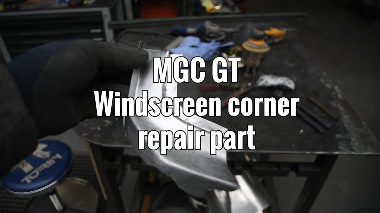 MGC GT: Windshield corner repair part