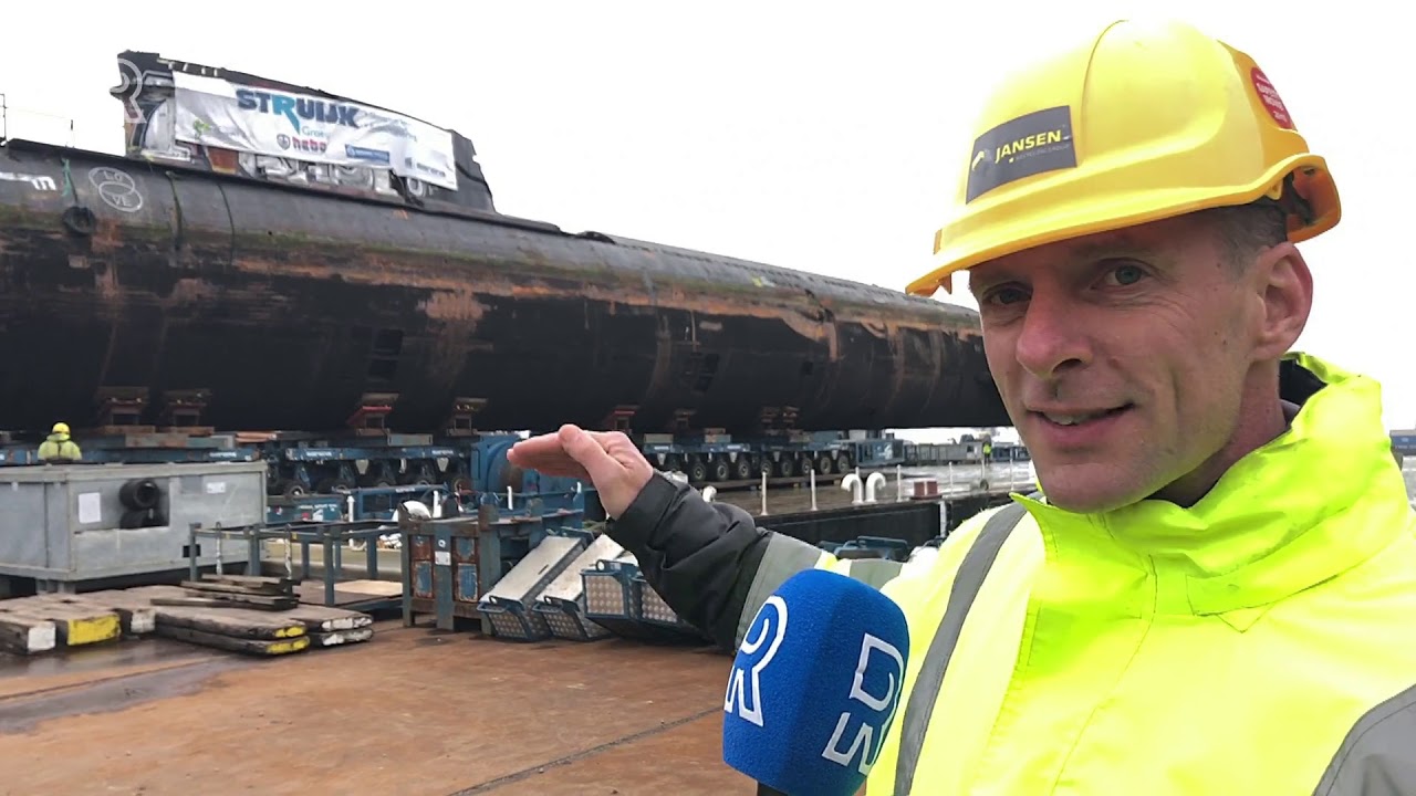 Vlaardings bedrijf sloopt oude Russische onderzeeër