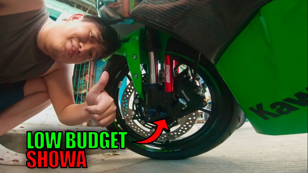 Kawasaki Ninja ZX4RR | Installing Accessories