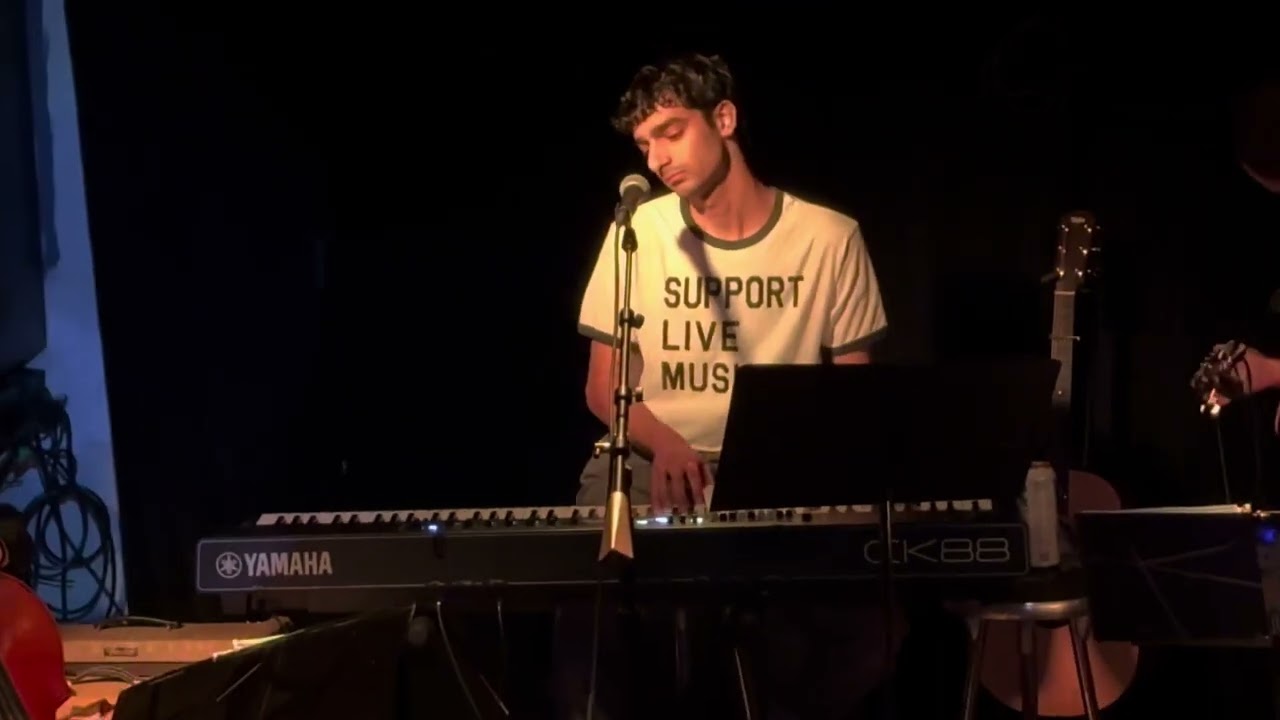 Massimo - Where Do I Begin? (Live from The Bowery Electric)