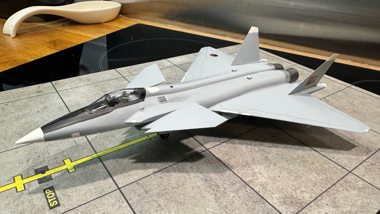 Неплохо, но и не ужасно: модель МиГ-3.6 (1.44) от Zvezda в масштабе 1/72 — новейший истребитель А...
